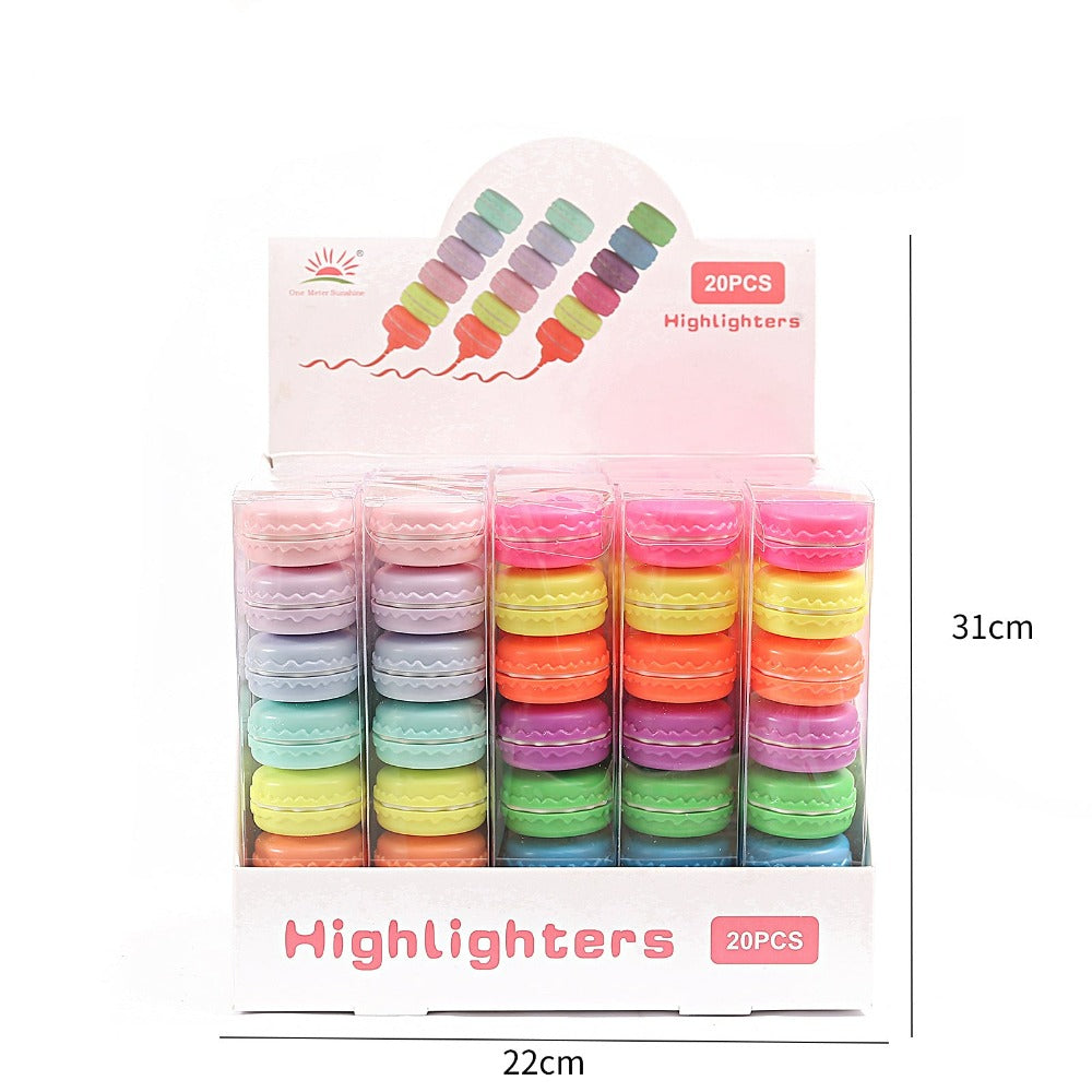 Stylish macaron style highlighter pen.