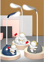 Load image into Gallery viewer, Astronaut-Themed LED Desk Lamp with Touch Control

