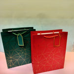 Load image into Gallery viewer, Stylish And Royal Gifting Paper Bag.
