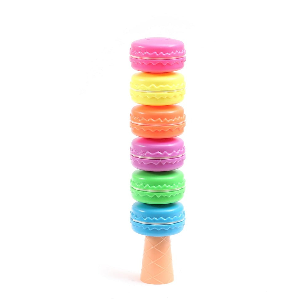 Stylish macaron style highlighter pen.