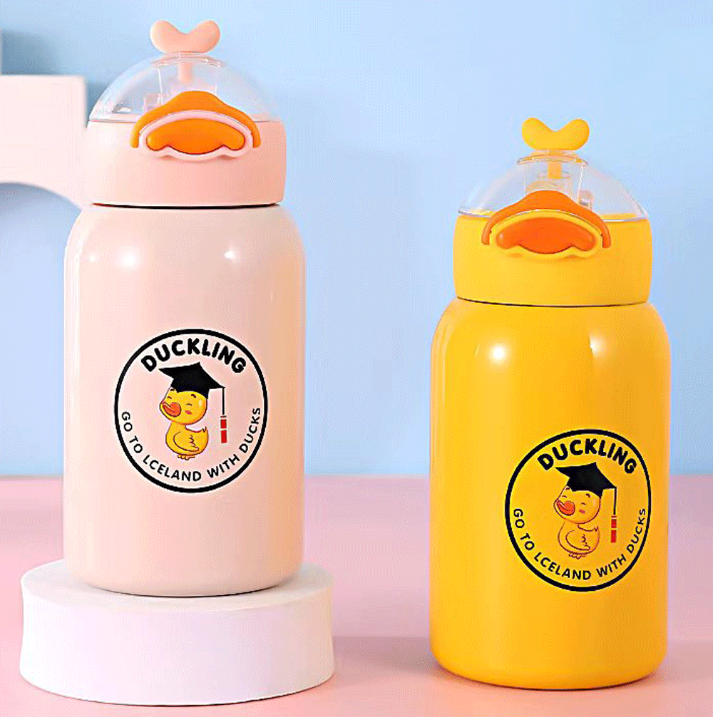 Premium quality cute duckling kids sipper bottle.(400mL) - TinyBo