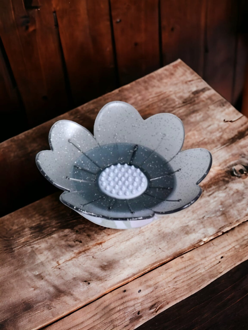 Flower Shape Soap Dish.