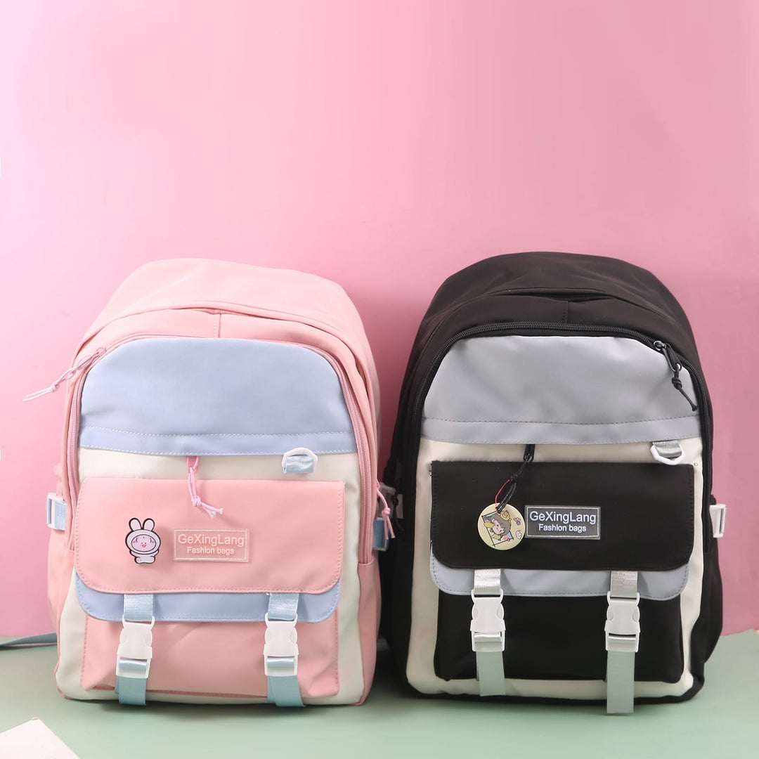 Trendy And Stylish Backpack . - TinyBo