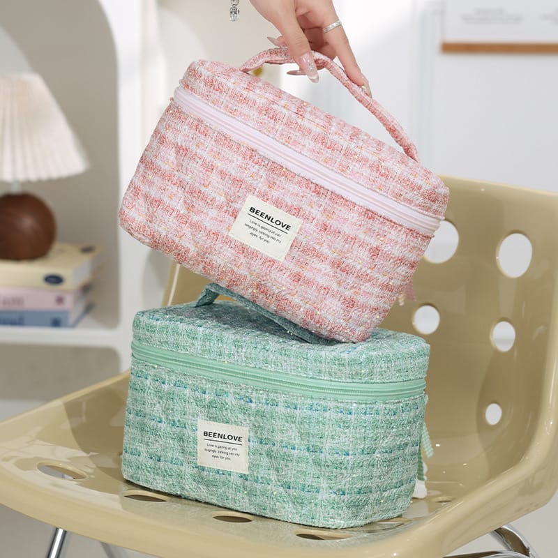 Luxury Tweed Travel Makeup Bag – Large Capacity Cosmetic Organizer for Girls